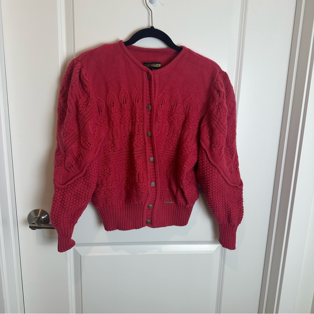 Geiger pink/red knit puffy sleeve cardigan